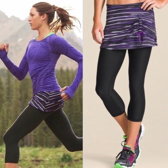 Athleta Pants - Athleta 2-in-1 Capri Leggings Skirt Marled Black Purple Yoga Painted Cuteness